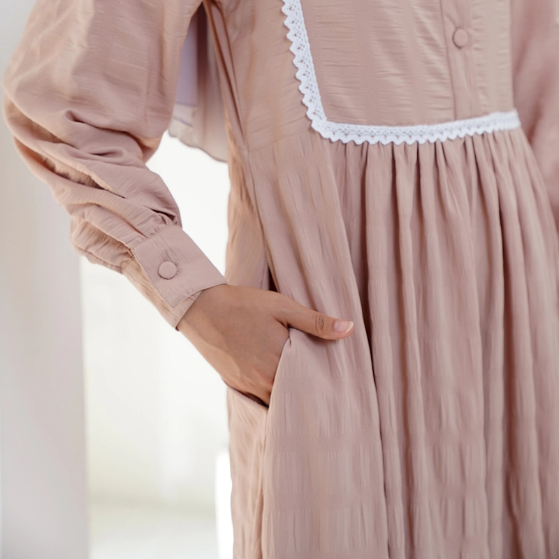 Product image Lusianasae - Lusianasae - Cotton Basic Dress Cream Muslimah Crinkle Soft Premium S CREAM