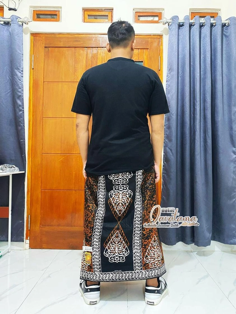 Product image Javatama - Javatama - Sarung Batik Astex Abstrak Dewasa Hitam coklat
