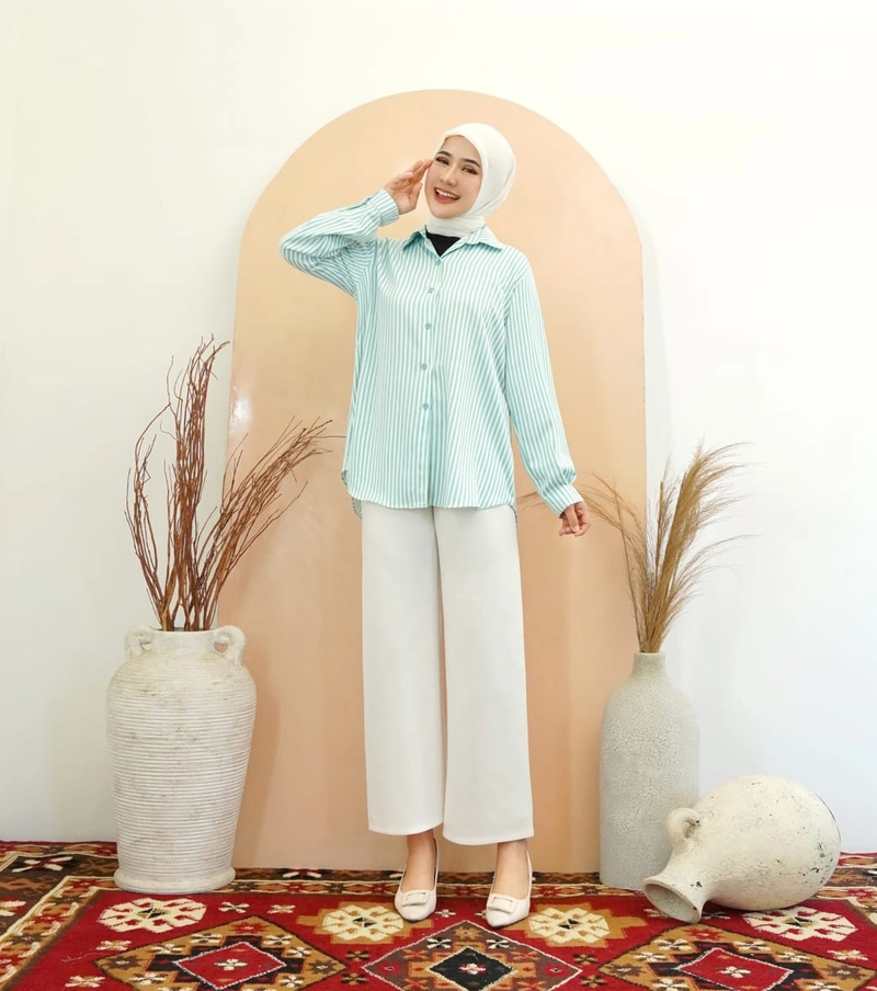 Product image Syahrinda [TA] - Atasan Wanita Kemeja Basic Salur Strip Zaraca Standar - Jumbo 4L Bigsize Size M Tosca