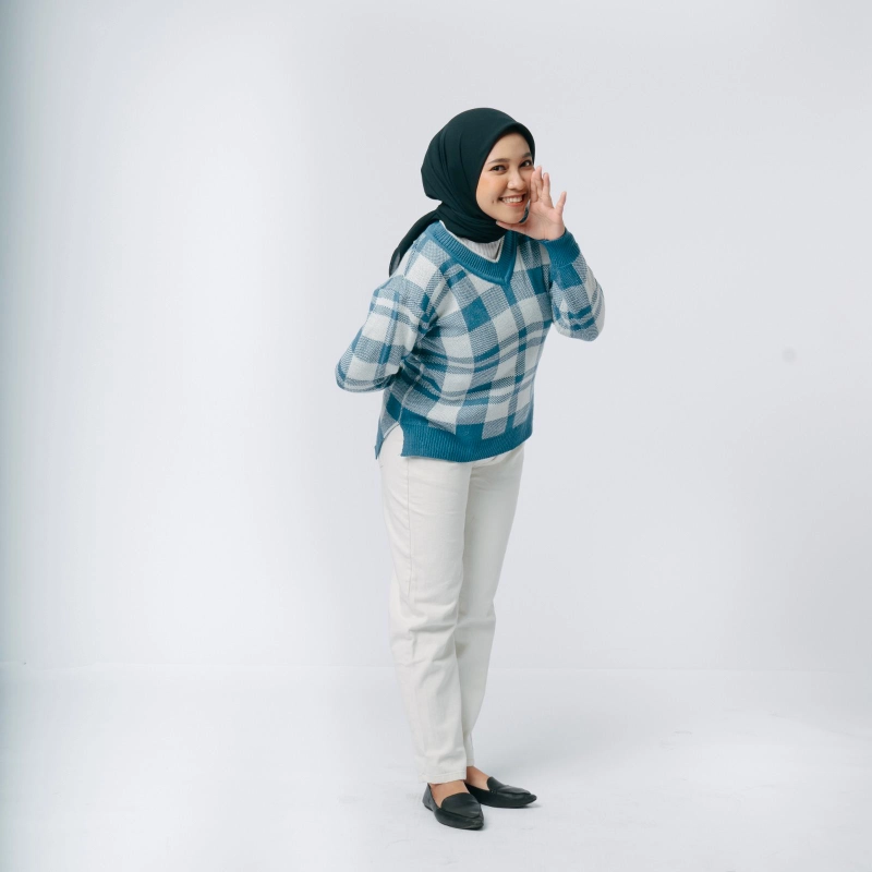 Product image MKY Clothing - [Paket Usaha 12pcs] MKY Clothing - BLUS RAJUT KOTAK-KOTAK V NECK LENGAN PANJANG HITAM ONE SIZE