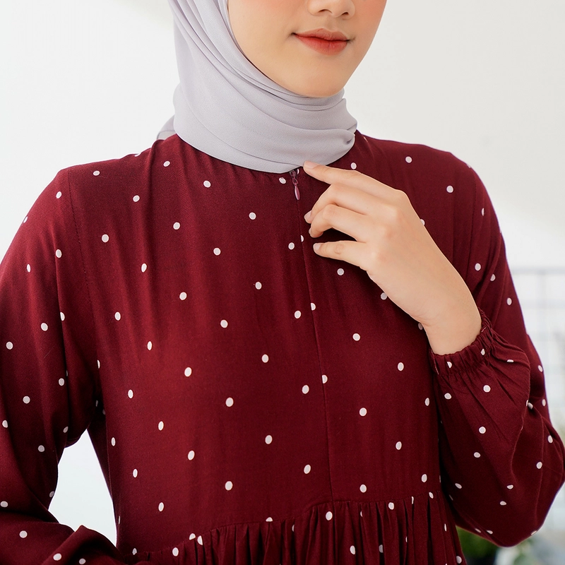 Product image Lusianasae - Yasmin dress Syari Muslimah warna MAROON bahan Rayon Viscose Premium Busui Friendly S MAROON