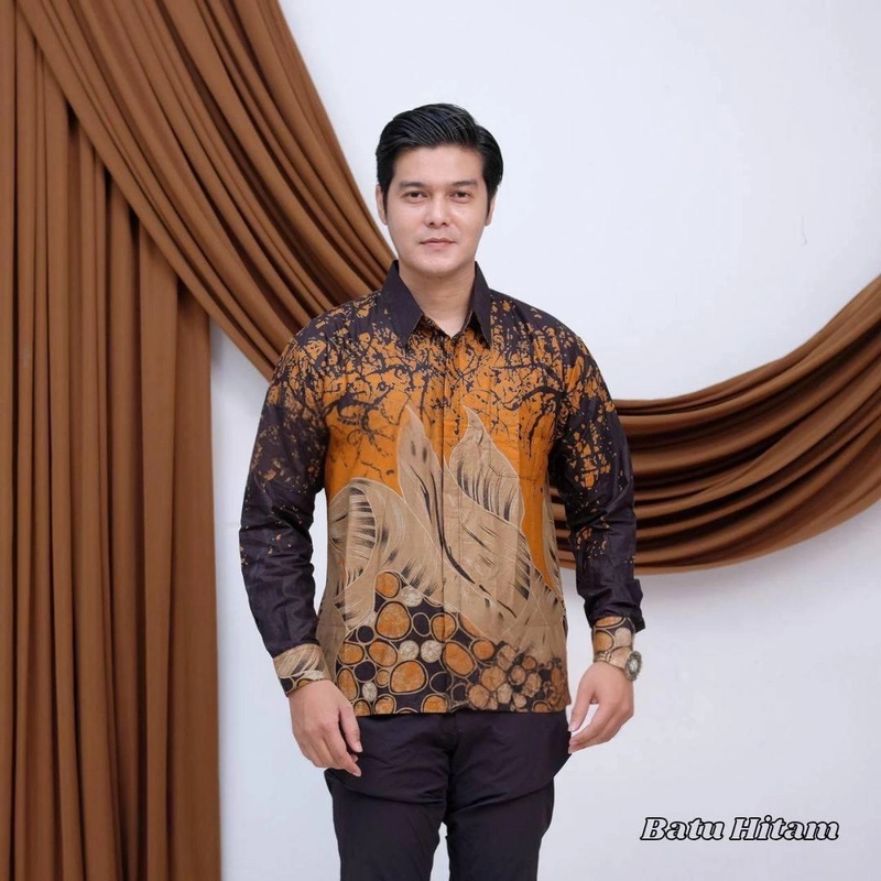 Product image Kois Batik - Kemeja Batik Pria Dewasa Kekinian Terbaru Elegen Dipandang Bagus Banget M kemeja batu hitam
