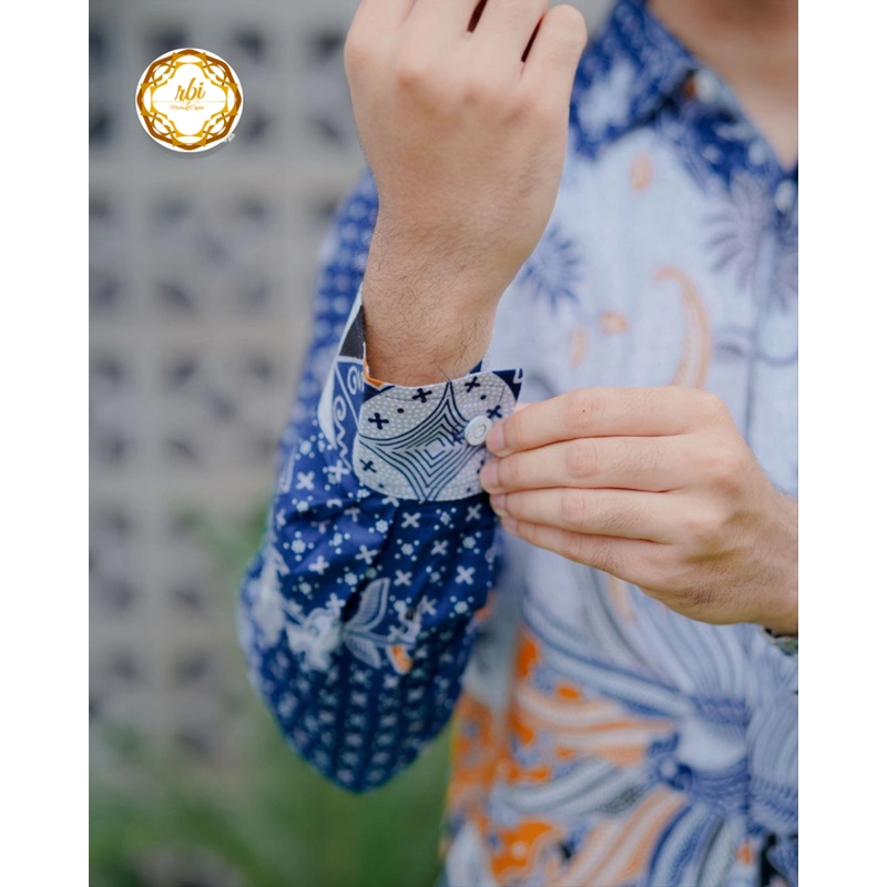 Product image Rambe Batik Indonesia - Couple Tunik Laksha Biru Modern dan Exclusive Kemeja Saja Size M Laksha Biru