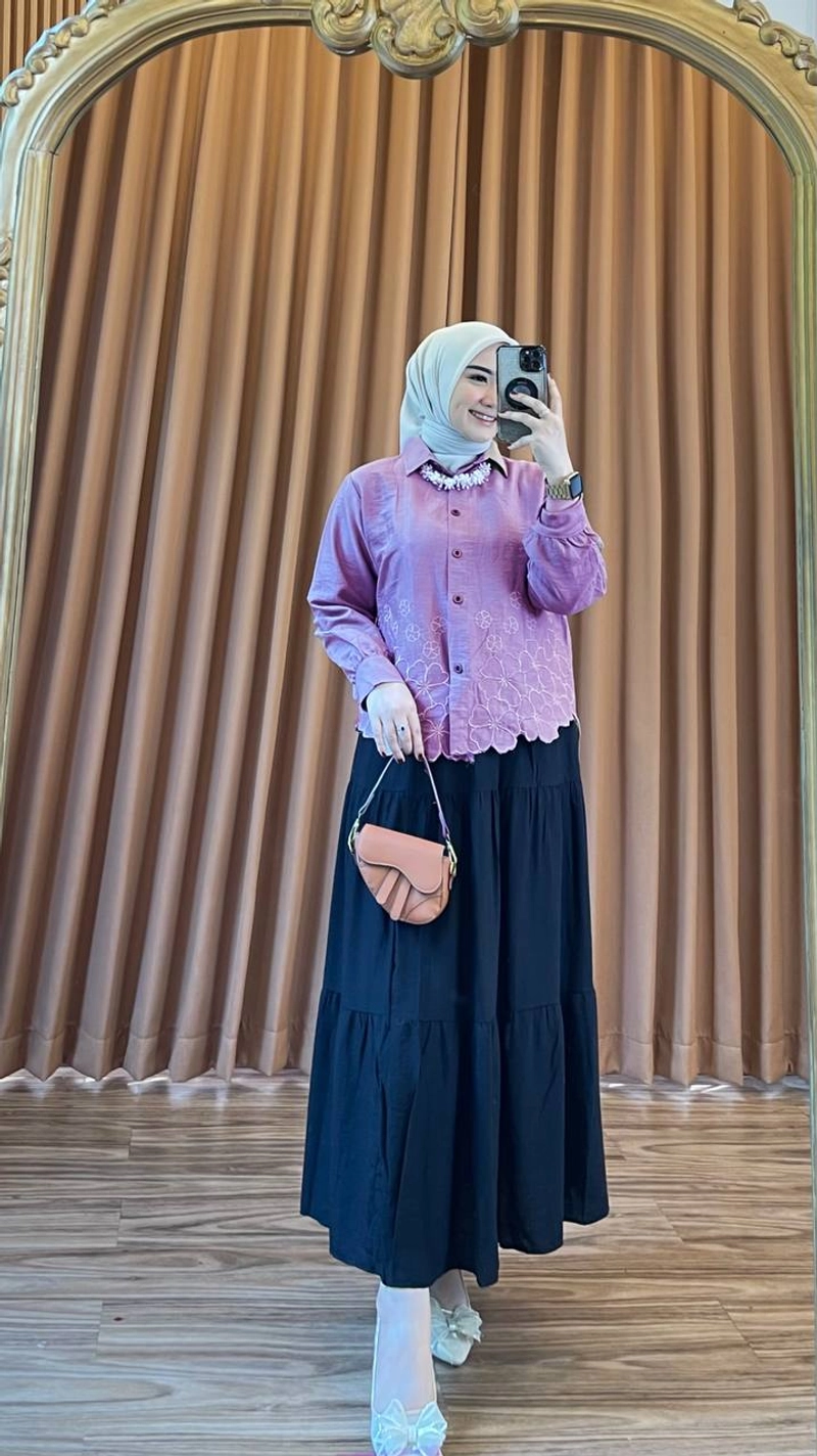 Product image Khisna collection - Oneset kemeja rok Laura Nanda terbest seller kekinian viral Allsize Lavender