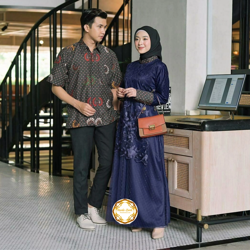 Product image Couple Batik Cantingan Premium Primisma Real Pict dan Tidak Luntur - Dua Varian Warna Baju Cowok M + Cewek Allsize Navy