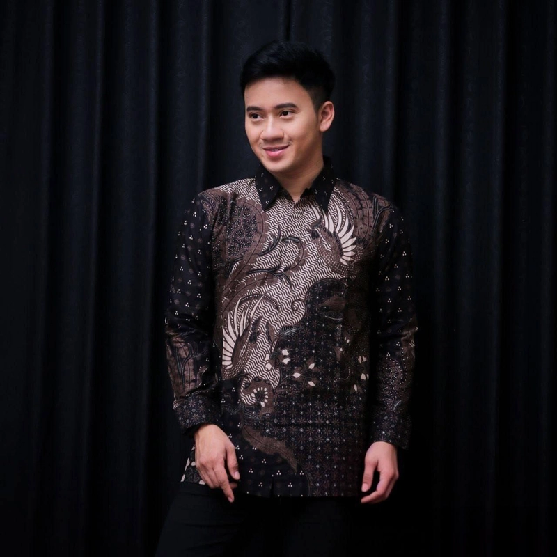 Product image Kois Batik - Batik coupel standar jumbo hem kemeja gamis motif cucak rowo L kemeja cucak rowo