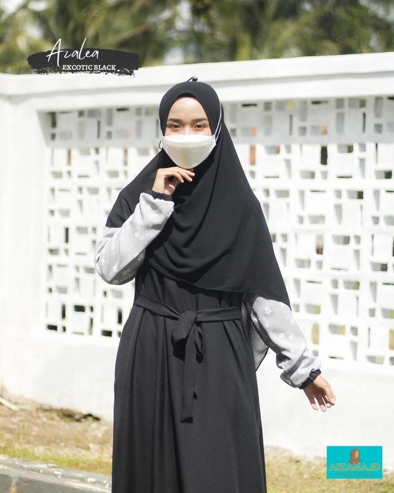 Product image Gamis Azalea Motif Bunga Eksotis & Sage M excotic black