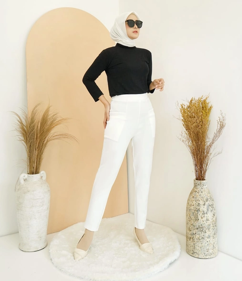 Product image Syahrinda [TA] - Basic Scuba Pants Celana Pensil PREMIUM Zarah Kantong Lurus 7114 Standar Jumbo Size 1 Putih