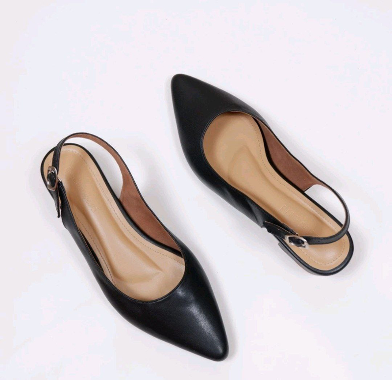 Product image LUXIA - Dania Sandal Hels Wanita 3 cm 36 Hitam