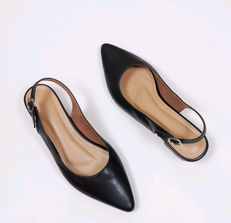 Product image LUXIA - Dania Sandal Hels Wanita 3 cm 36 Hitam