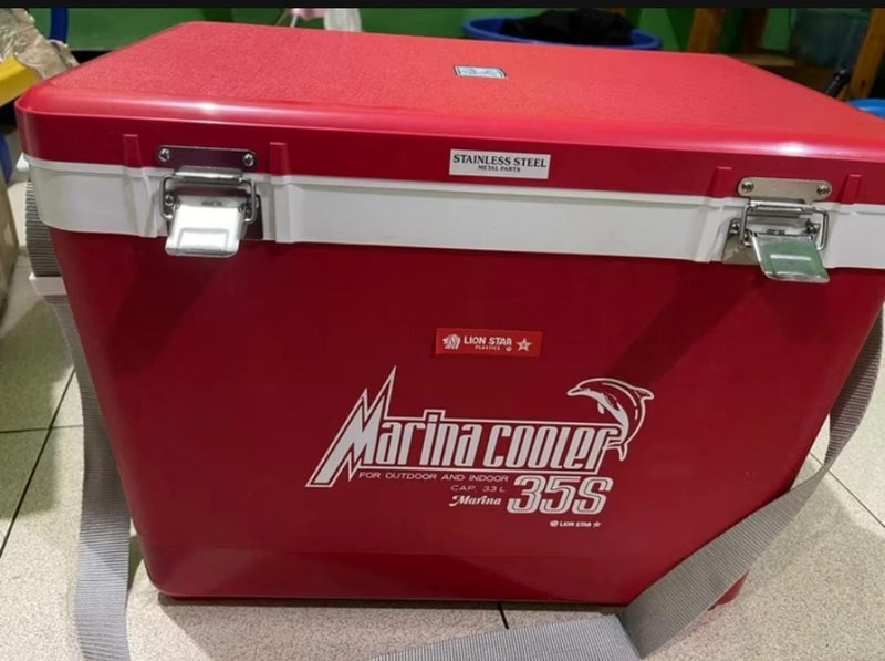 Product image Rizki Electronics - MARINA COOLER BOX 35 S LION STAR 33 L tempat pendingin rundom