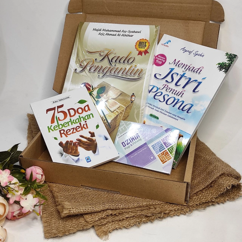 Product image Pustaka Arafah - Paket Buku Hampers Kado Pernikahan Hampers Kado Nikah