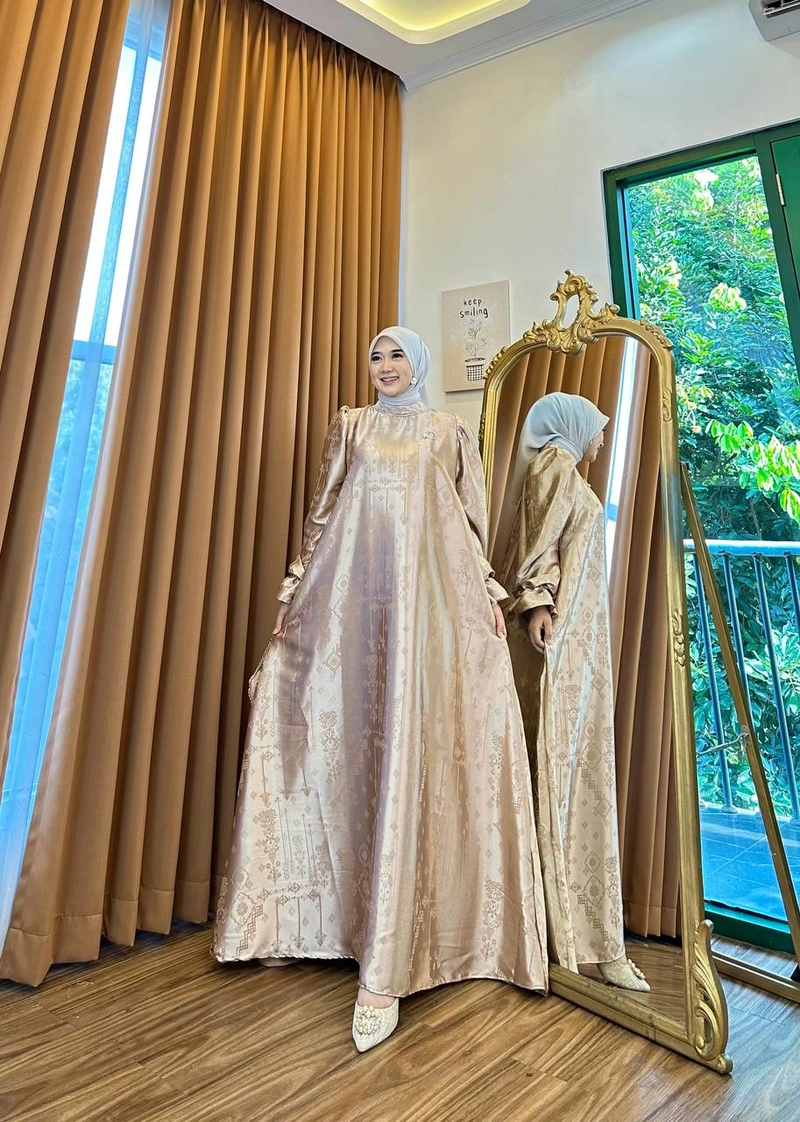 Product image Khisna collection - Dress raya Kanaya free Bros random Allsize Ivory