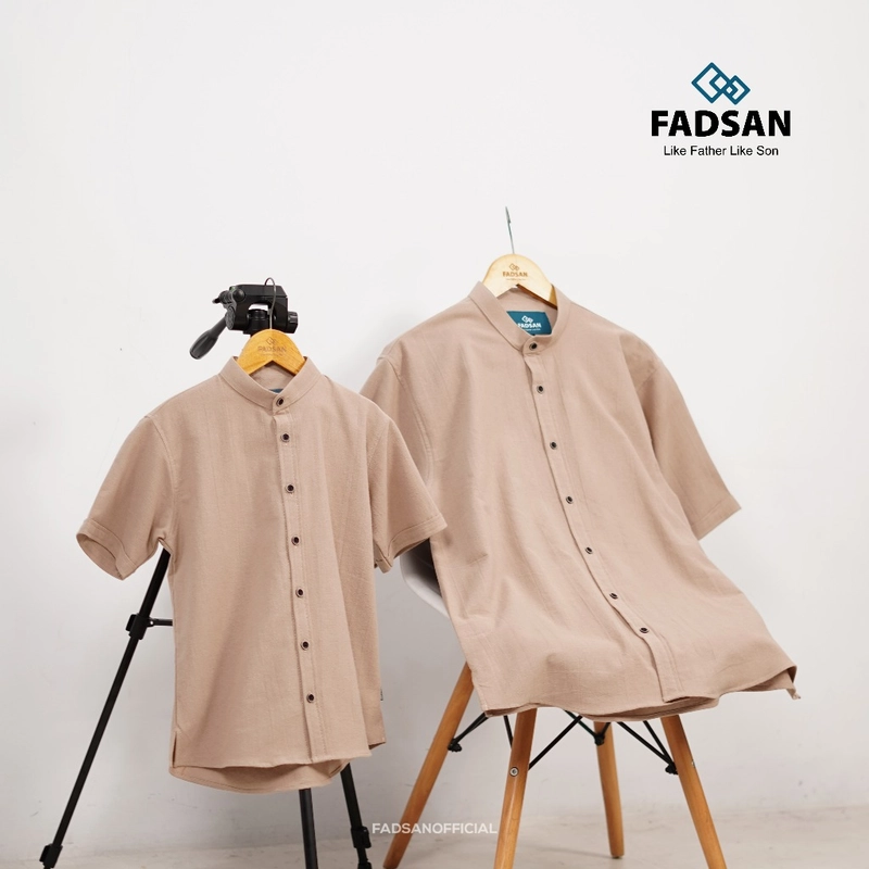Product image FADSAN - Kemeja Couple Ayah dan Anak Lengan Pendek Polos Warna Sand - Tufy Series SIZE BAYI NO.1 TUFY SAND