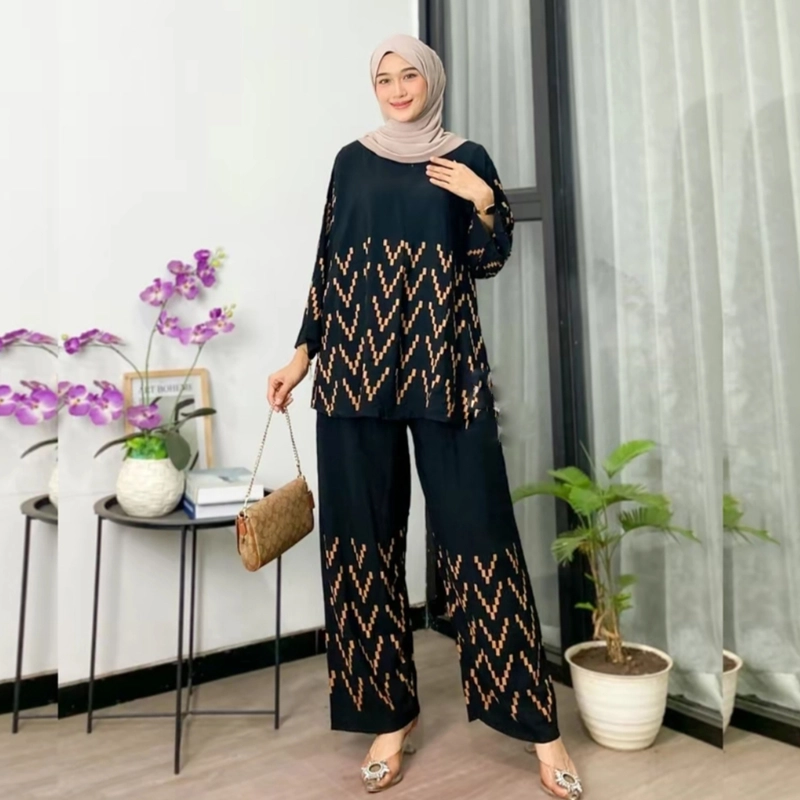 Product image Amha Collection - ONE SET VIVI PAJAMAS RAYON JUMBO PREMIUM STANDAR HITAM