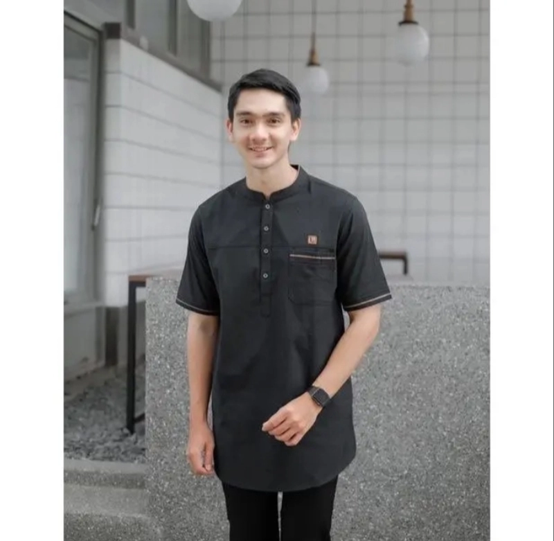 Product image Kois Batik - Baju koko lengan pendek cauple ayah dan anak jaitan make up sangat rapi M Hitam dewasa