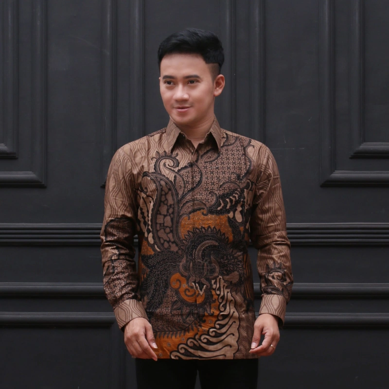 Product image Kois Batik - Kemejan batik dewasa kapis furing M Coklatkombinasi
