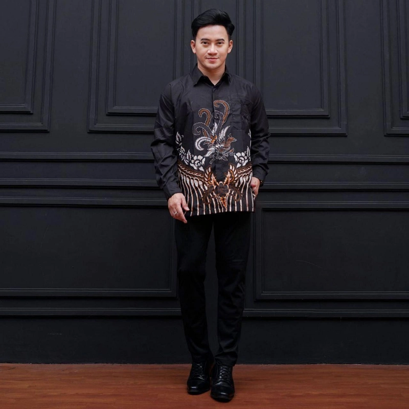 Product image Kois Batik - Gamis batik coupel kemeja dapat dibeli terpisah motif ayam hitam M Kemeja ayam hitam