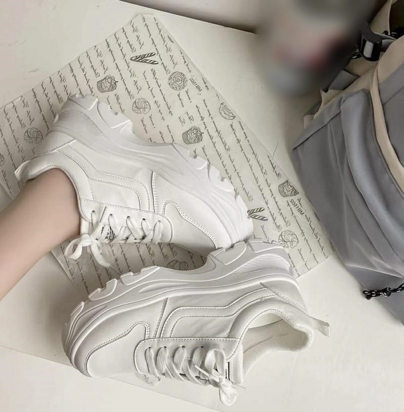 Product image Koekita - Sepatu Kets Sneakers Sport Wanita New Trendy Daily Fashion GM-210 38 PUTIH