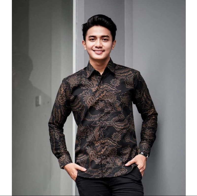 Product image Batik Alfin - Kemejan Batik pria dewasa Lengan panjang model terbaru bagus banget kemejan dewasa M Kemejan Hitam