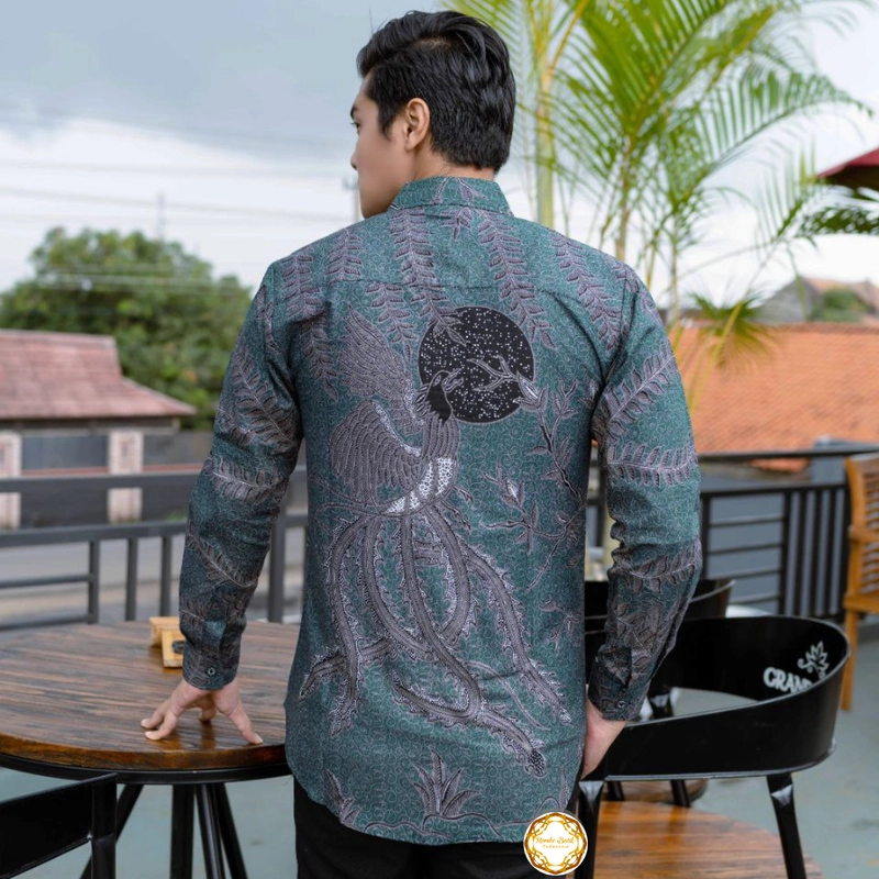 Product image Kemeja Batik New Slimfit Tebal Halus dan Tidak Luntur A4 M Motif A4