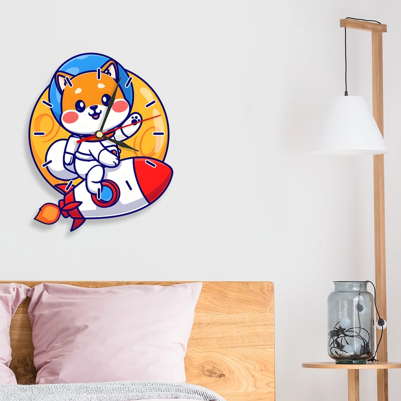 Product image Ugiarts - Jam dinding Unik Karakter Kucing Astronot UKIR-21 KUCINGASTRO Putih