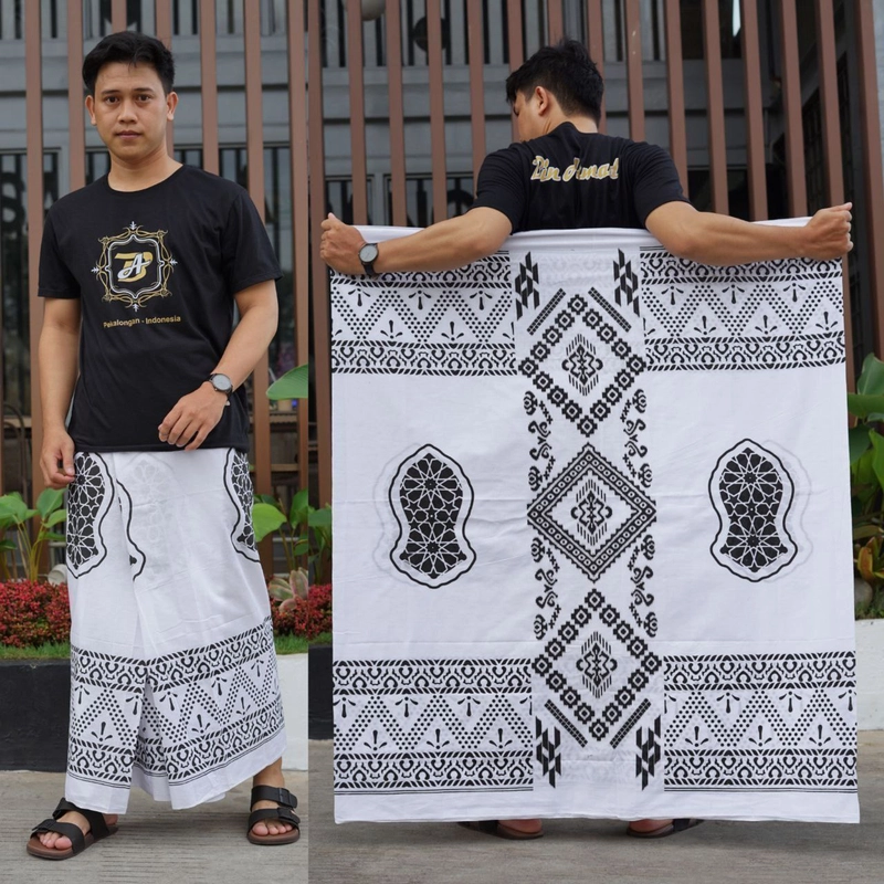 Product image Kois Batik - SARUNG DEWASA MOTIF TROMPAH BAGUS SARUNG DEWASA Putih