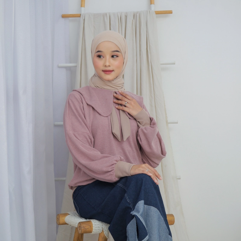 Product image Sseolshop - SSEOLSHOP - Jennie baju atasan wanita terbaru 2025 bahan knit premium warna pink dan brown nude ukur M Pinknude