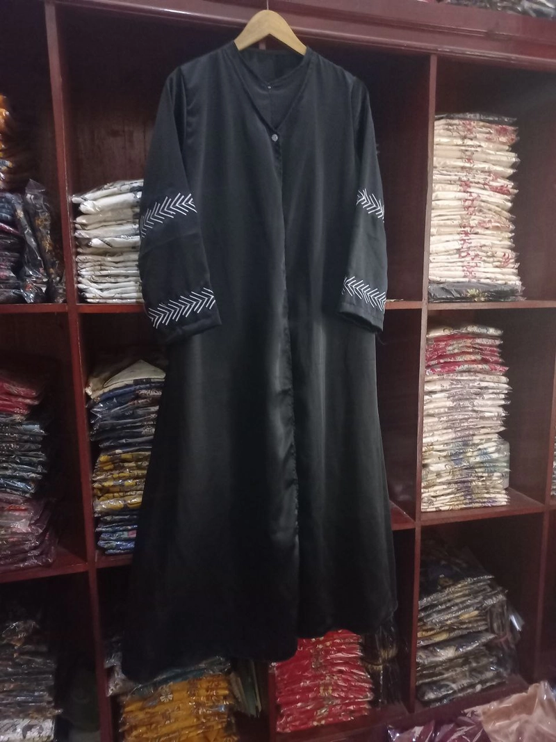 Product image Khisna collection - New models abaya Balqis kain dobel no nerawang Busui friendly Allsize Hitam