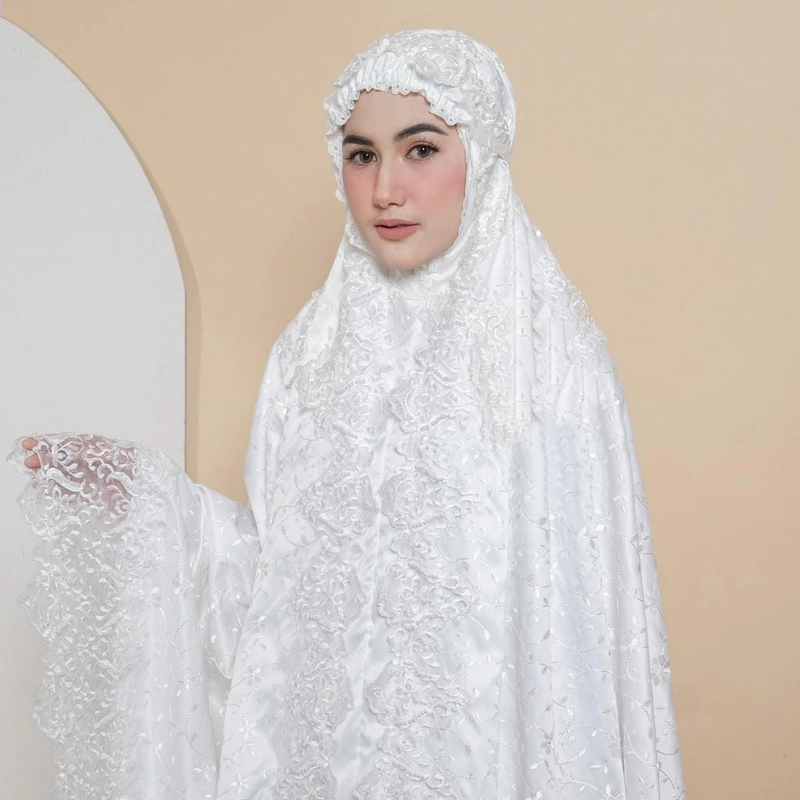 Product image Mukena Katun paris Renda Pengantin Best Seller All Size Putih