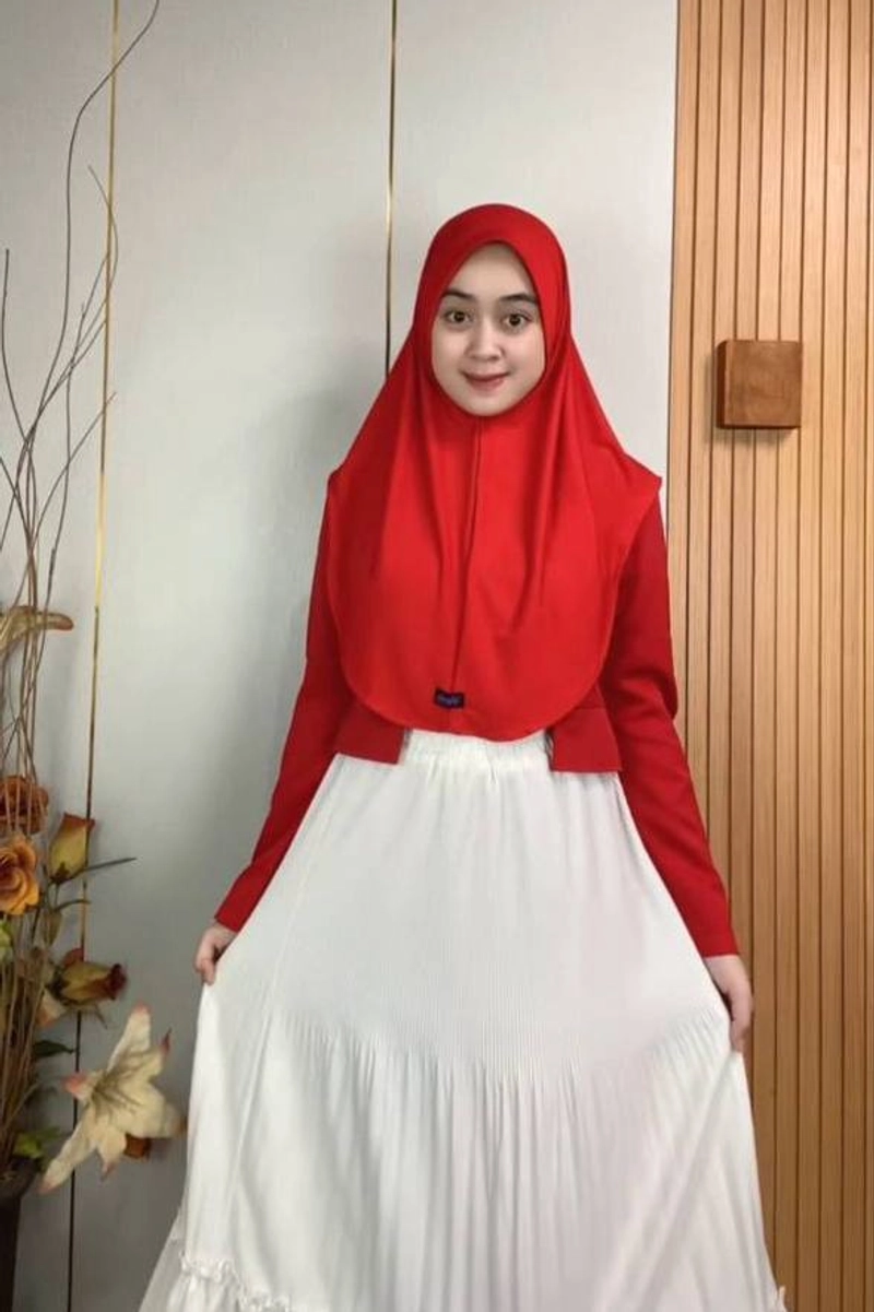 Product image Milyarda Hijab - Bergo Maudy Size L Allsize merah