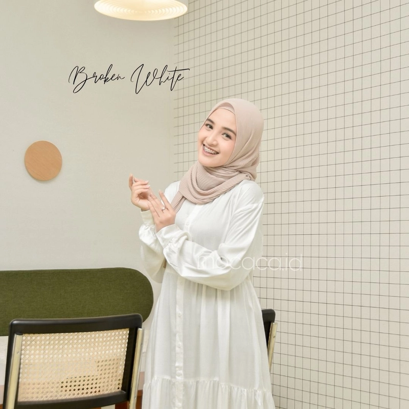 Product image Gamis Polos Premium Babydoll Lady Dress Rayon Twill Full Kancing Hidup Busui Broken White ALL SIZE BROKEN WHITE