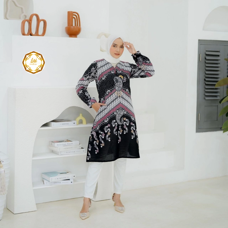 Product image Rambe Batik Indonesia - Couple Tunik Lakshani Modern dan Exclusive Kemeja Saja Size M Lakshani