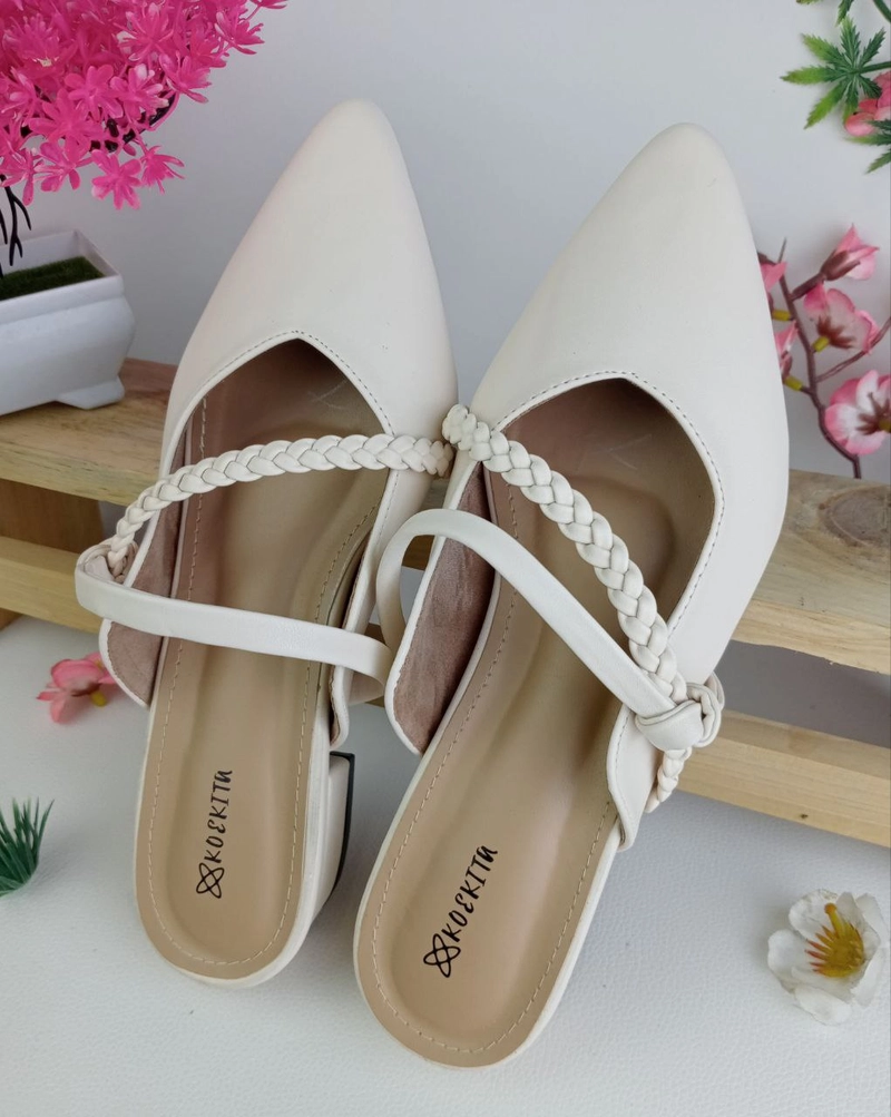 Product image Koekita - Sandal Selop Hels Kepang Wanita 3 cm Evelyn-01 Cream 40 Cream