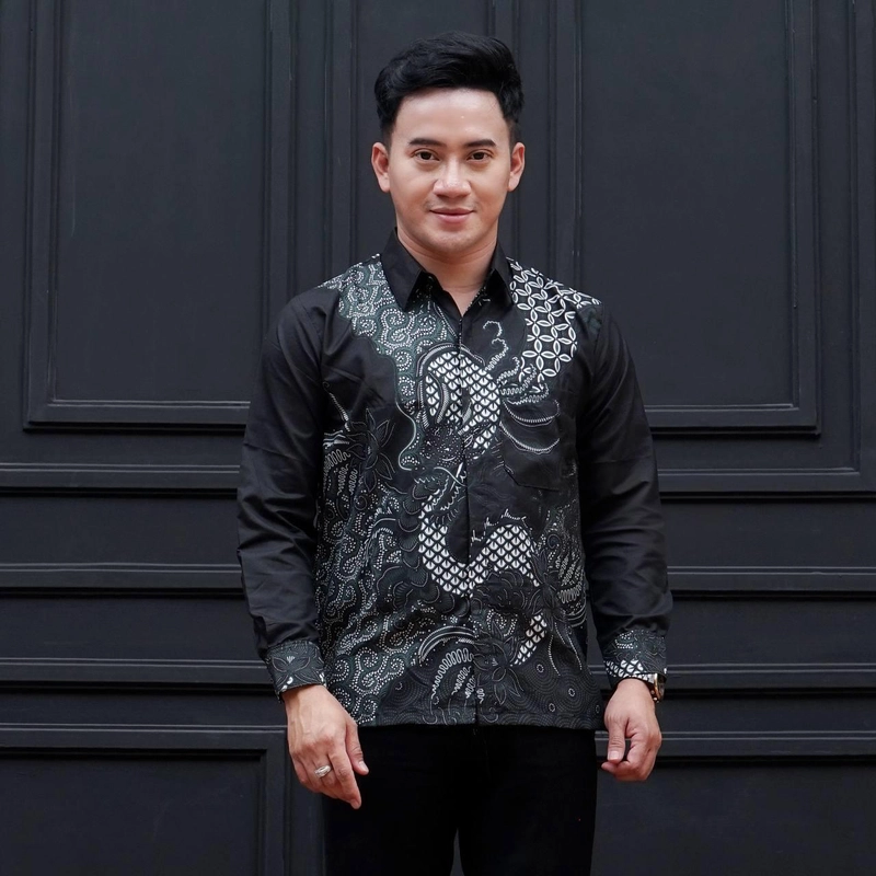 Product image Kois Batik - Batik Pria Kemeja Atasan Modern Keren Seragaman ok Motif nogo ireng M kemeja nogo ireng