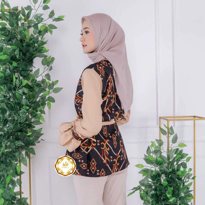Product image Blouse Syaqueel Best Seller Original M A