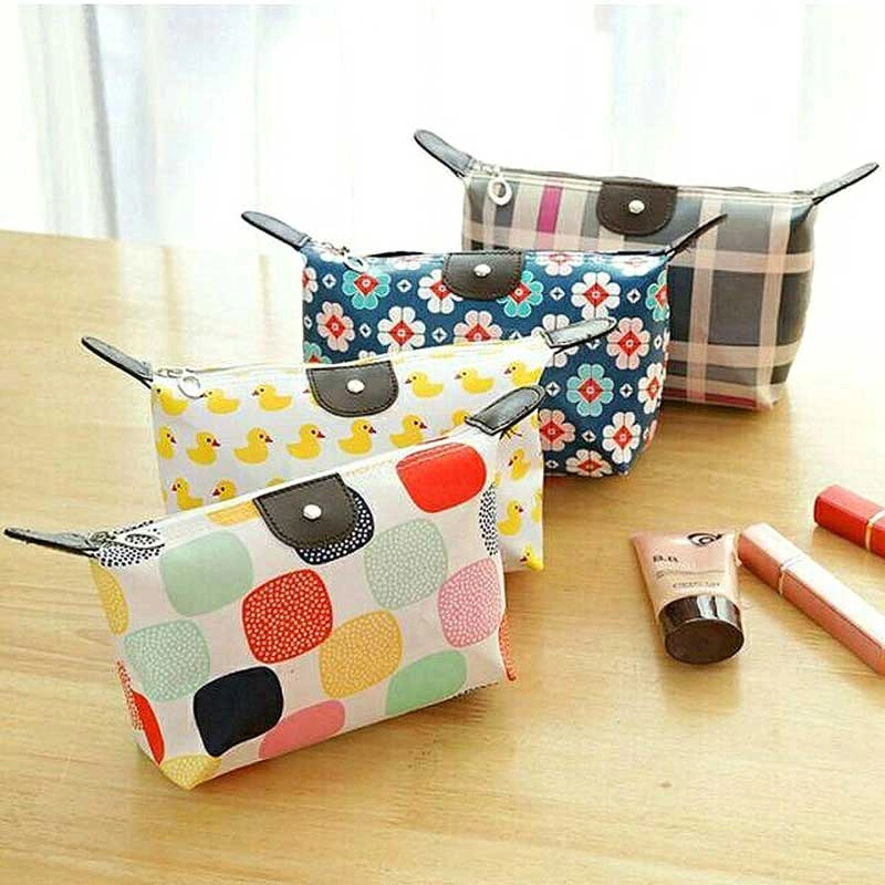 Product image Moveonesia - Tas Kosmetik Motif Pouch Cosmetic Bag Tas Kosmetik Motif RANDOM