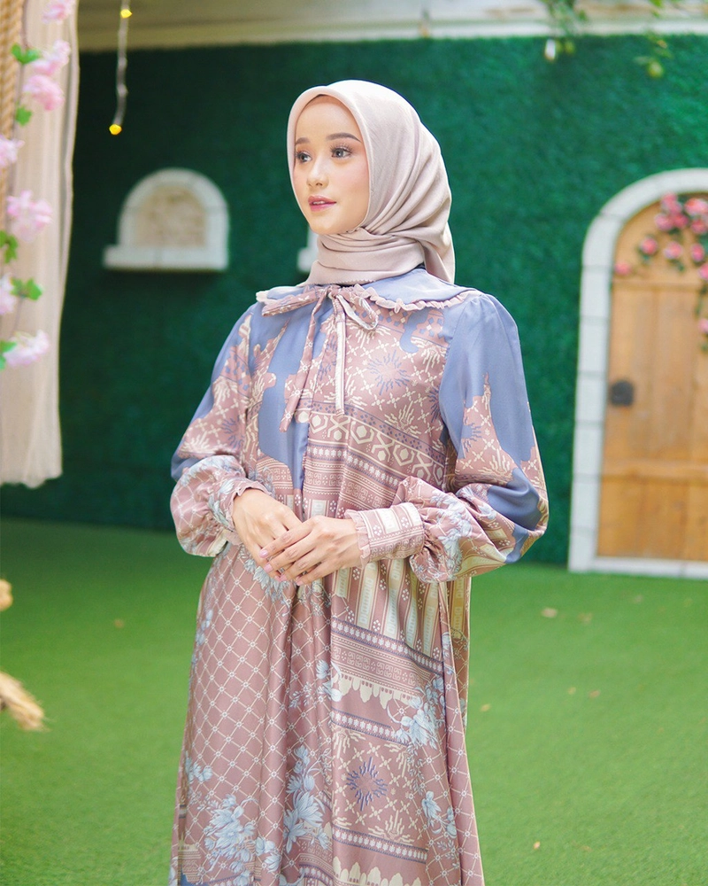 Product image byLayna Official - Baju Gamis Wanita Daniella Dress XXXL Brown Grey
