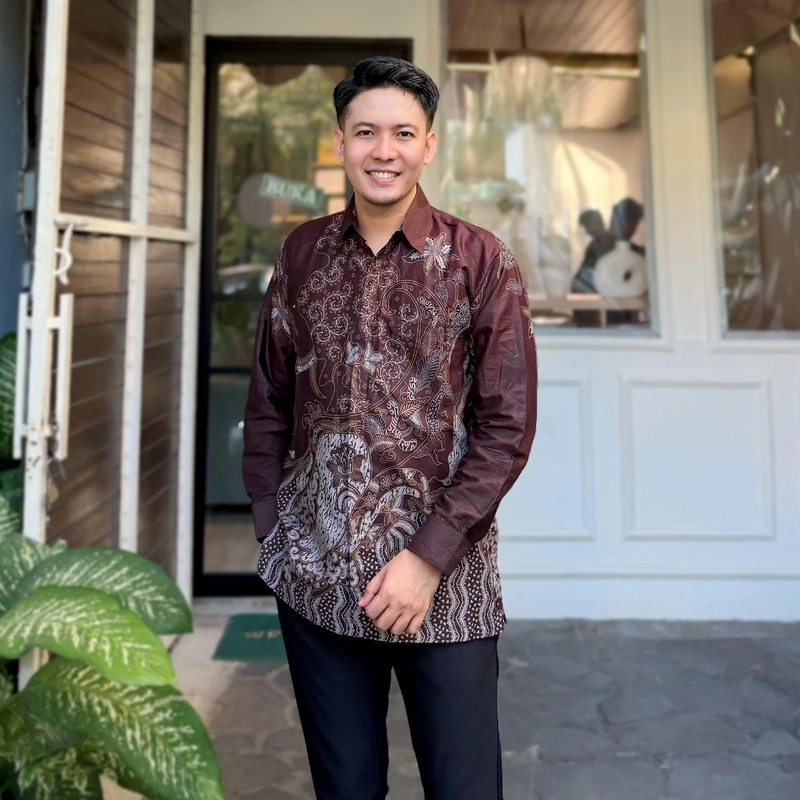 Product image Kois Batik - Batik coupel kemeja dan tunik bisa dipisah motif arimbi mahogany M Kemeja arimbi mahoga