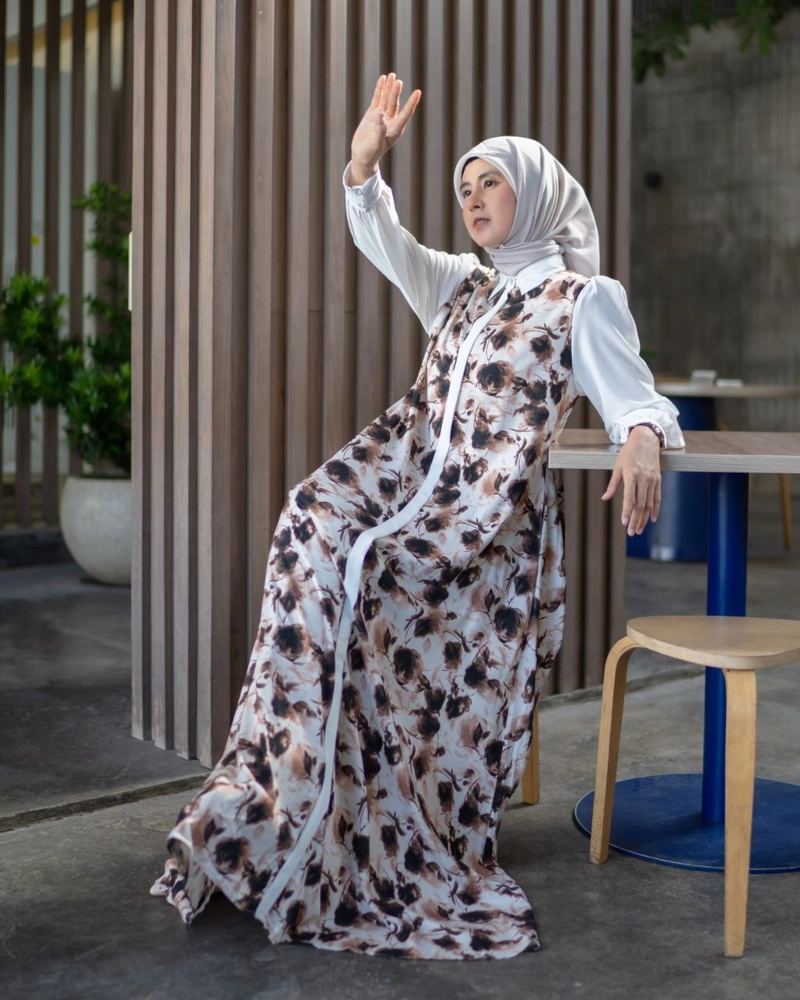 Product image Kois Batik - Gamis kinanti terbaru modern sangat nyaman dipakai cantik M Gamis kinanti