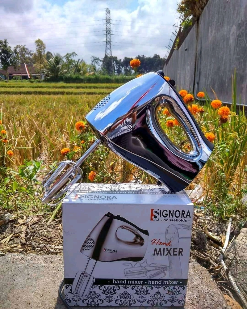 Product image Rizki Electronics - HAND MIXER SIGNORA 2 KG SILVER