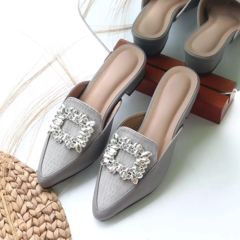 Product image LUXIA - Sandal Selop Hels Wanita 3 Cm Diana-01 40 ABU