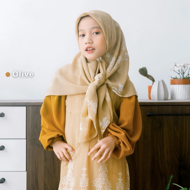 Product image [READY STOCK] Baju Sarimbit Seragam Keluarga QaheerS Family Set - Olive 90x90 cm Jilbab Anak