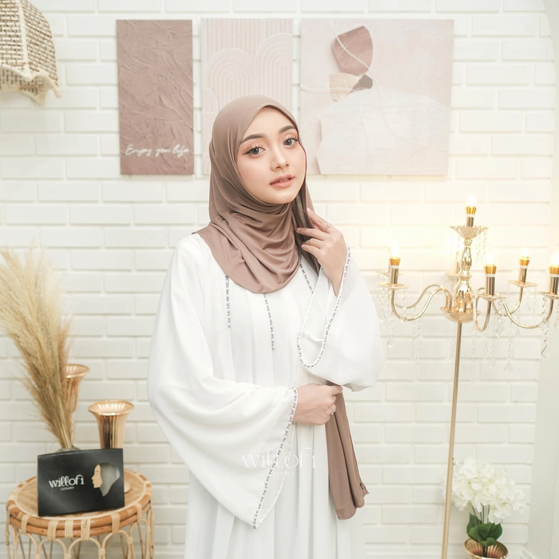 Product image Sakura Baru - Sakura Baru X Willofi -Hijab Pashmina Instan Emily Oval Meleyot Kerudung Spandek Jersey Premium Musl All Size Frappucino