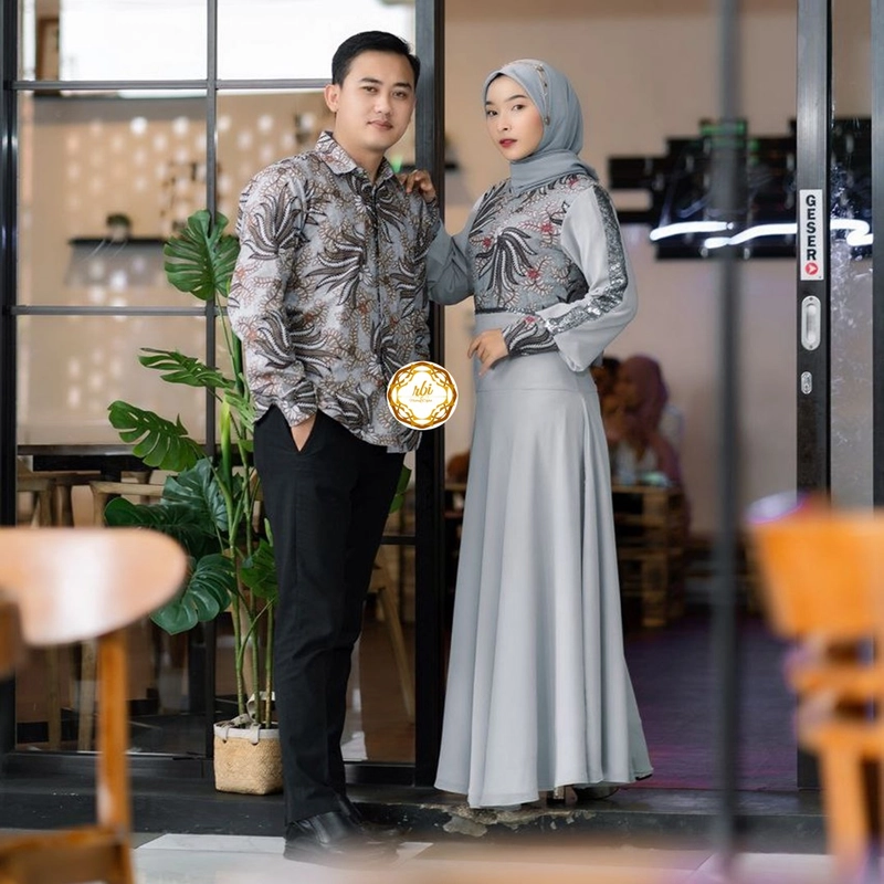 Product image Batik Couple Gamis Netty Kualitas Butik Bahan Kain Babydol Armani Premium Khusus Couple XXL Abu