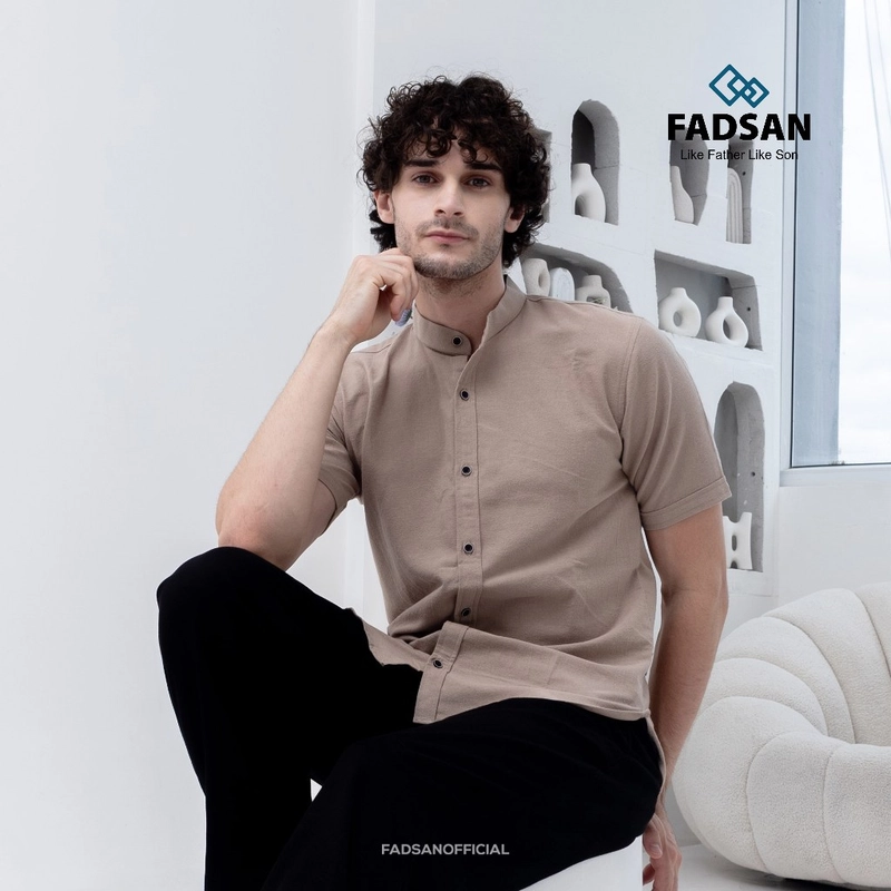 Product image FADSAN - Kemeja Couple Ayah dan Anak Lengan Pendek Polos Warna Sand - Tufy Series SIZE BAYI NO.1 TUFY SAND