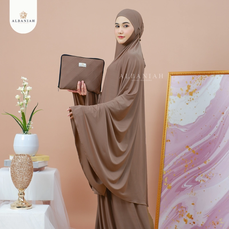 Product image Al Baniah - Mukena Penutup Dagu Malaysia Jersey Polos Adiba Jumbo Taupe
