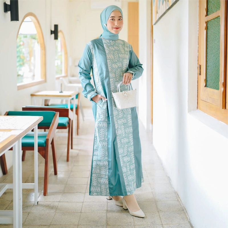 Product image COLLECTION SARJANA - COLLECTION SARJANA - GAMIS MOTIF BATIK - COUPLE GAMIS FATIN - ORIGINAL - BATIK KATUN PRIMA SANFORIS KEMEJA M FATIN