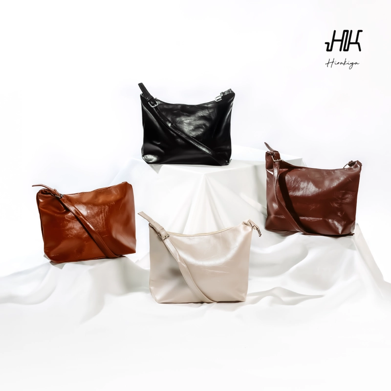 Product image Hirakiya id - Kifa Korean Tote Bag Yuko Synthetic Leather Premium 39x10x27 cm 39x10x27 cm Ivory