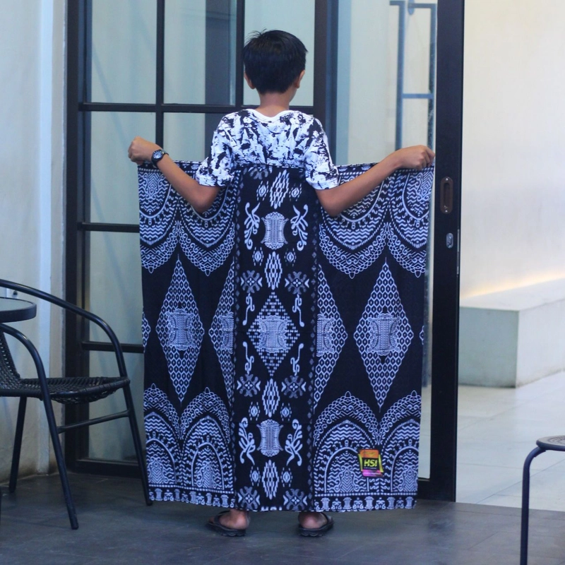 Product image Batik Alfin - Sarung Remaja Batik Anak Biru